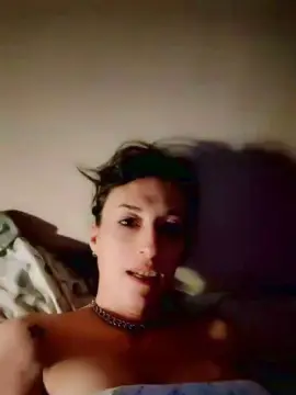 BennyHot90  live sex cam