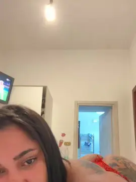 Cubanita98  live sex cam