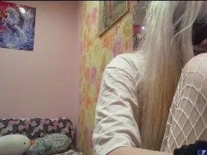 AliceMullahy  live sex cam