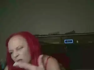 Nikkibae33  live sex cam