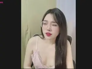 Rosebb19  live sex cam