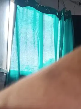 Cristal203  live sex cam