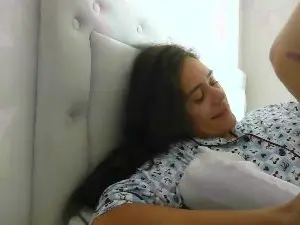 INTHETOILET  live sex cam