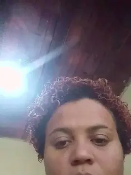 Lyya  live sex cam