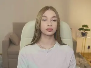 ThelmaKach  live sex cam