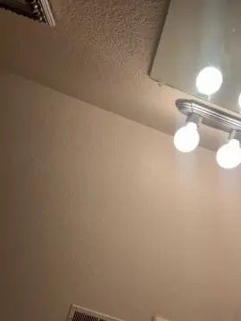 Mariah57  live sex cam