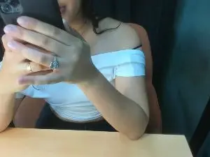 Charley6d  live sex cam