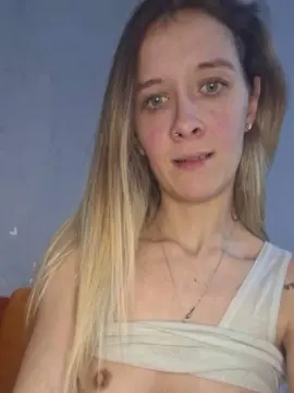 Flortemptationn  live sex cam