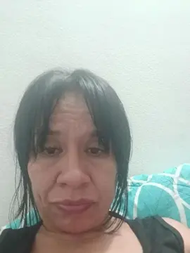 Gio48hot  live sex cam