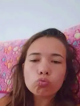Sofia2992  live sex cam