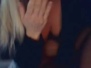 ElenaRey  live sex cam