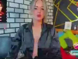 Adrhiiana_  live sex cam
