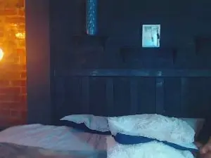 Nikkystorm  live sex cam