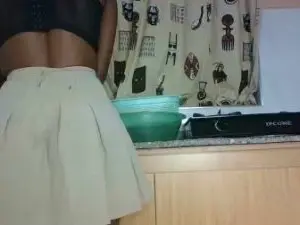 Freaky_gal  live sex cam