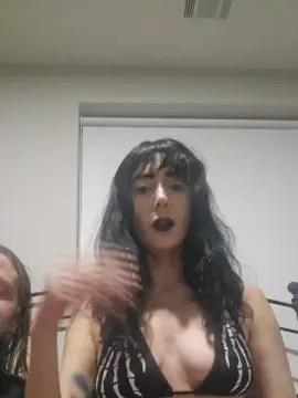 Lydia_FN_Deetz  live sex cam
