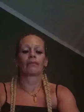 Carolineporrig  live sex cam