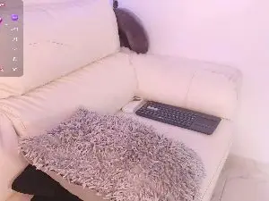 Carolinezoe_01  live sex cam