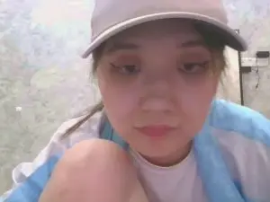 LynetteBeedle  live sex cam