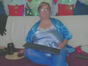 QueenPammy  live sex cam