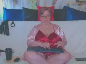 QueenPammy  live sex cam