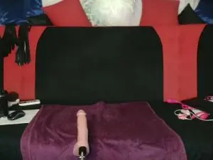 QueenPammy  live sex cam