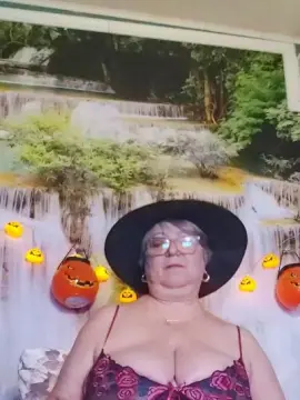 QueenPammy  live sex cam