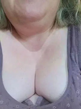 Misteriosa84  live sex cam