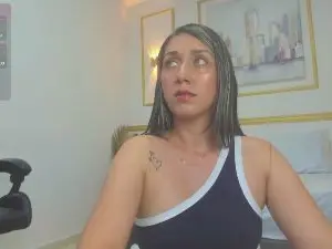 Karlyy_  live sex cam