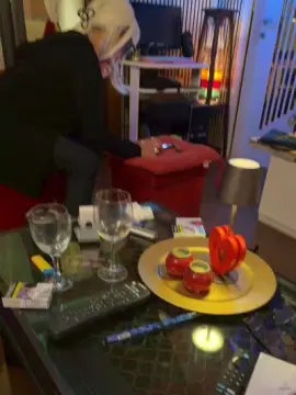 Reddevil49  live sex cam