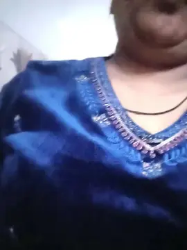 Shonasingh5  live sex cam