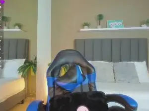 Cloe_yeraldy_  live sex cam