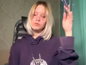 GladisRydin  live sex cam