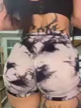 MAKABRA  live sex cam