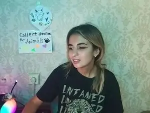 MiraTowley  live sex cam