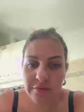 Gatarubia  live sex cam