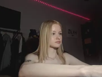 KarmenBarella  live sex cam