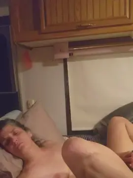 Wildwoog  live sex cam