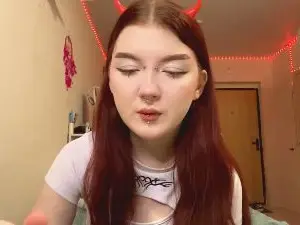 YasukoPierson  live sex cam