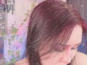 YungPolian  live sex cam