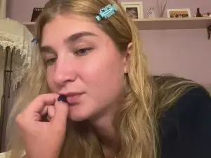 EdieBoccio  live sex cam