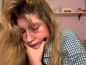 EdieBoccio  live sex cam
