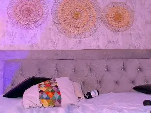 Chloesantana_  live sex cam
