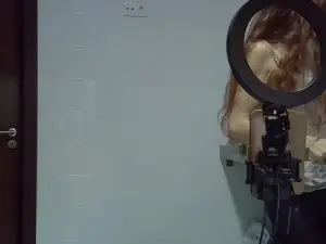 Naughtyxana  live sex cam
