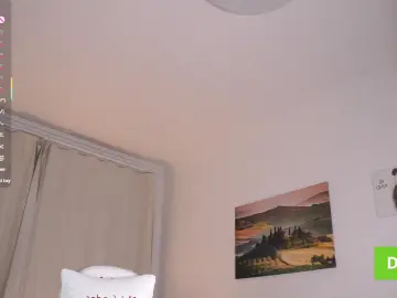 ElwynaBumford  live sex cam