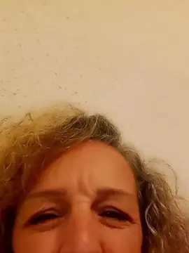 Emzhoe  live sex cam