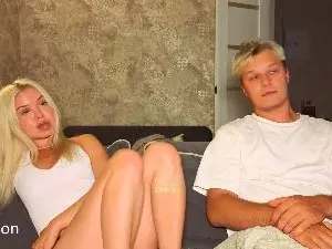 Rebecca_David  live sex cam