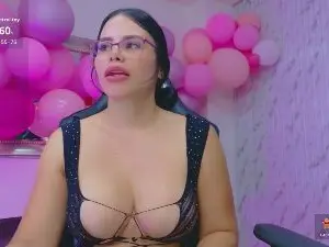 Lararoberts_  live sex cam