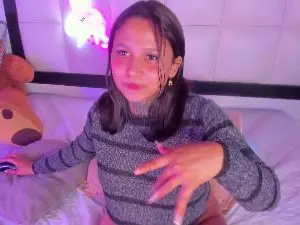 Nicky_Bonn18  live sex cam