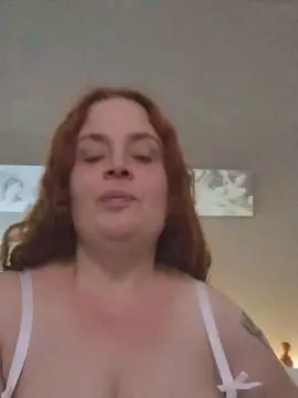 Yaya2065  live sex cam