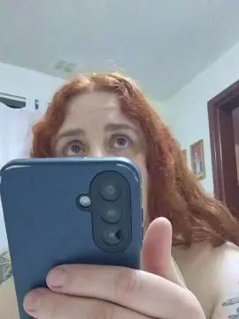Yaya2065  live sex cam